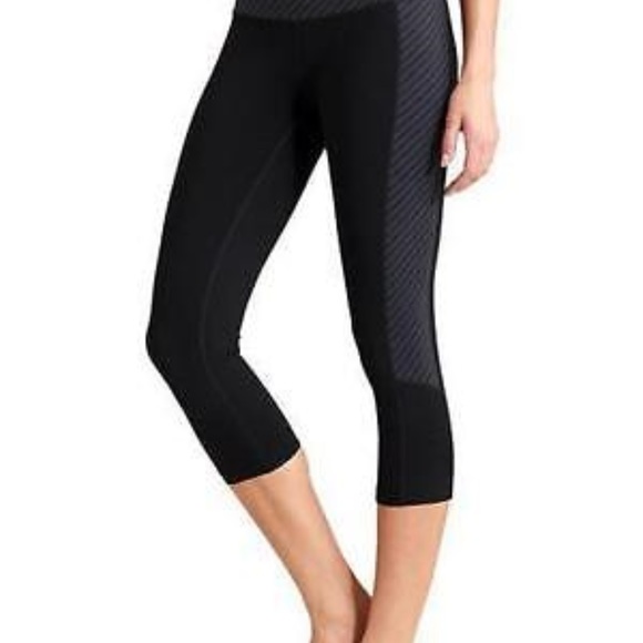 Athleta Zippy Balance Capri - Picture 1 of 2